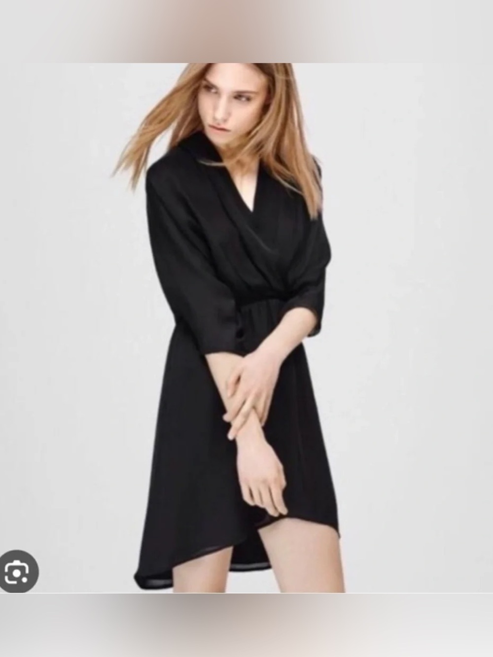🖤ARITZIA BABATON - 100% Silk Cuthbert Black V Neck Dress - XS X Small